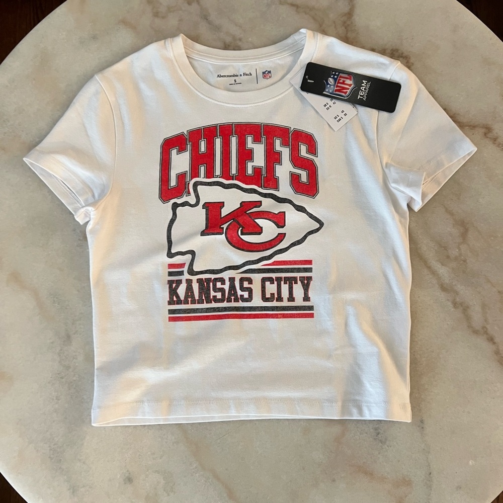 NFL Chiefs Cropped Tee